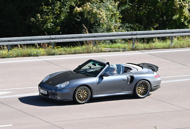 Porsche 996 Turbo Cabriolet