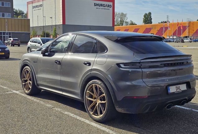 Porsche Cayenne Coupé Turbo E-Hybrid