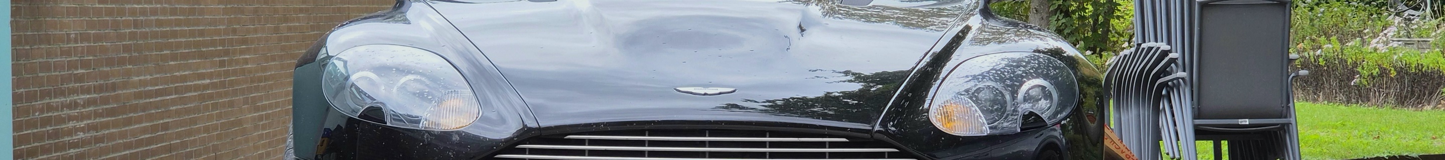 Aston Martin DB9