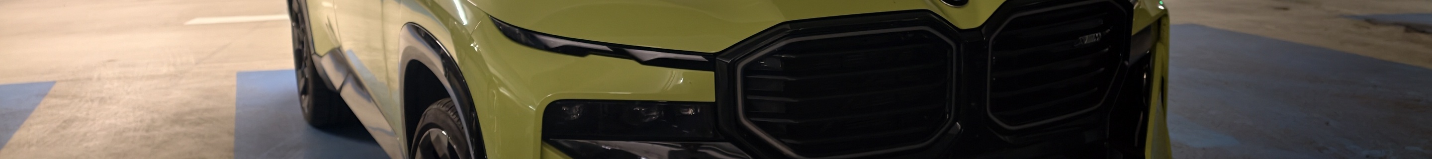 BMW XM G09