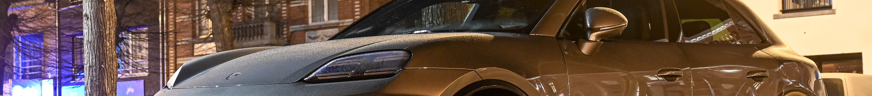 Porsche Macan EV Turbo