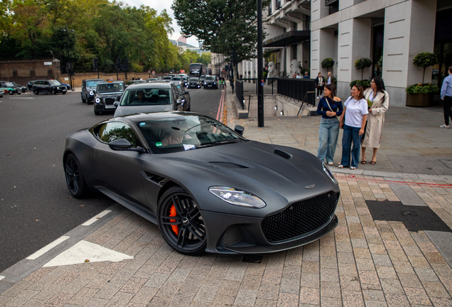 Aston Martin DBS Superleggera