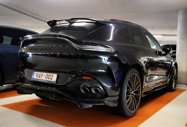 Aston Martin DBX707