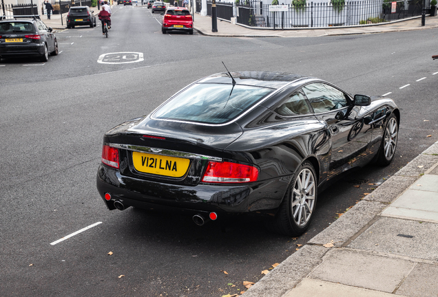 Aston Martin Vanquish S