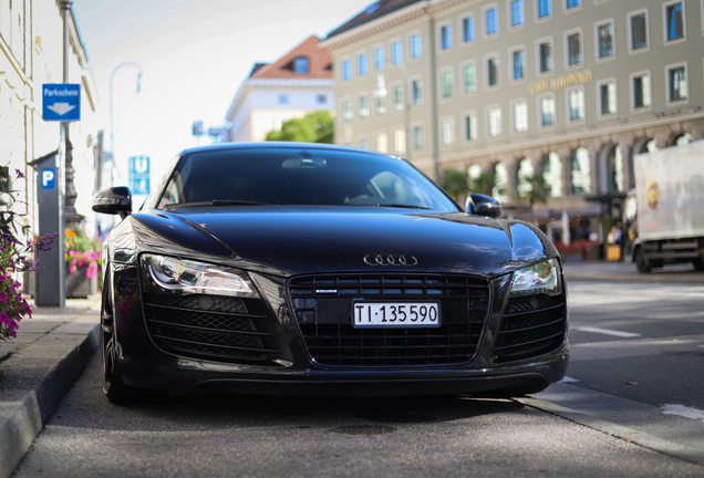 Audi R8