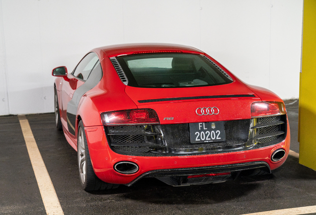 Audi R8 V10