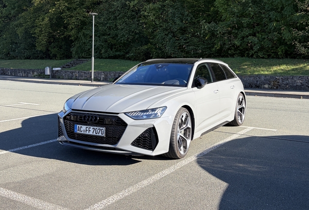 Audi RS6 Avant C8