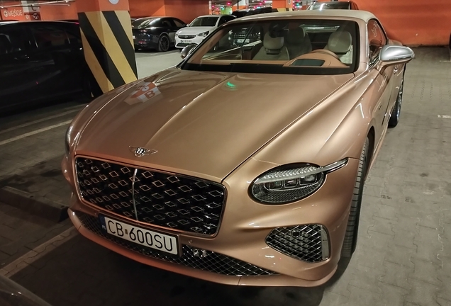 Bentley Continental GTC Mulliner 2025