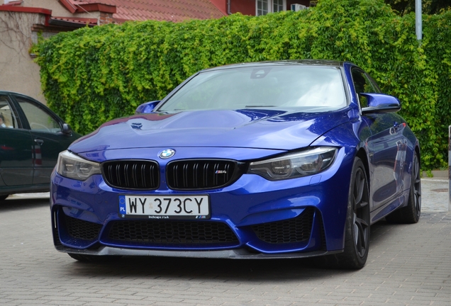 BMW M4 F82 CS