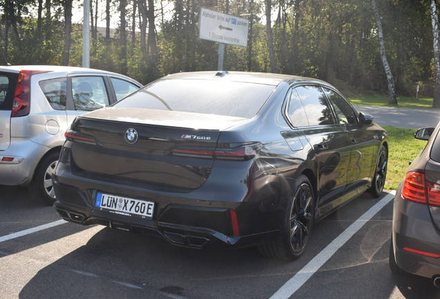 BMW M760e xDrive