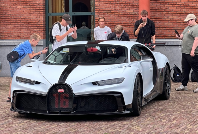 Bugatti Chiron Pur Sport