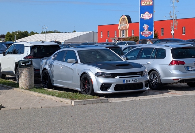 Dodge Charger SRT Hellcat Widebody