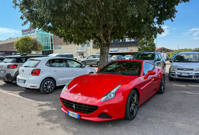 Ferrari California T