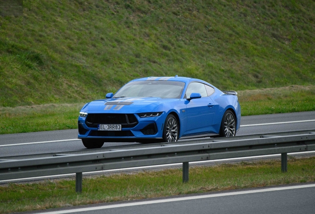 Ford Mustang GT 2024