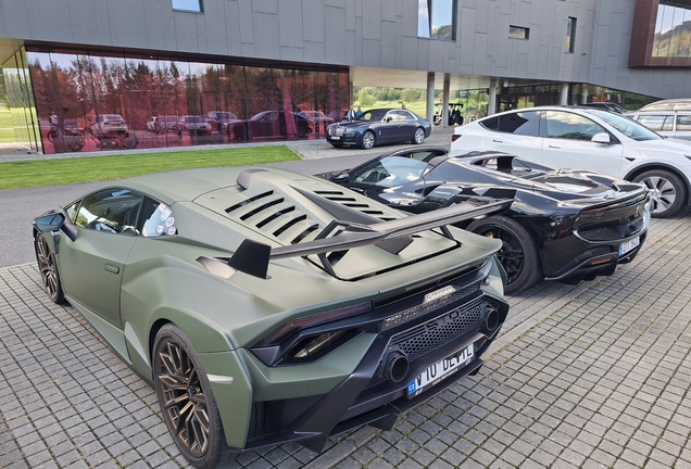 Lamborghini Huracán LP640-2 STO