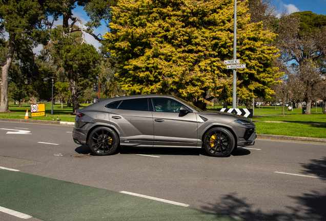 Lamborghini Urus S