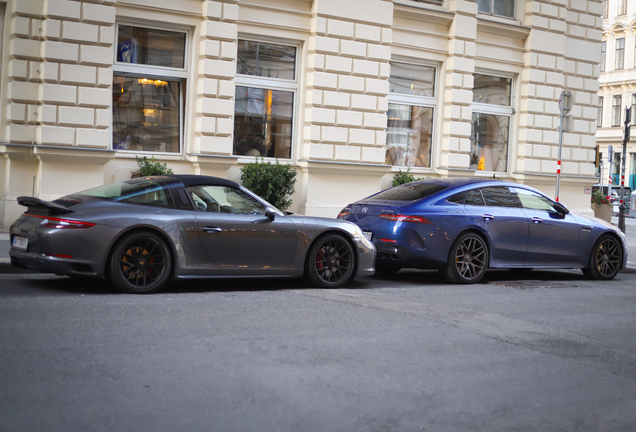 Mercedes-AMG GT 63 S X290