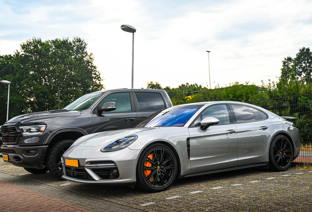 Porsche 971 Panamera Turbo S E-Hybrid MkI