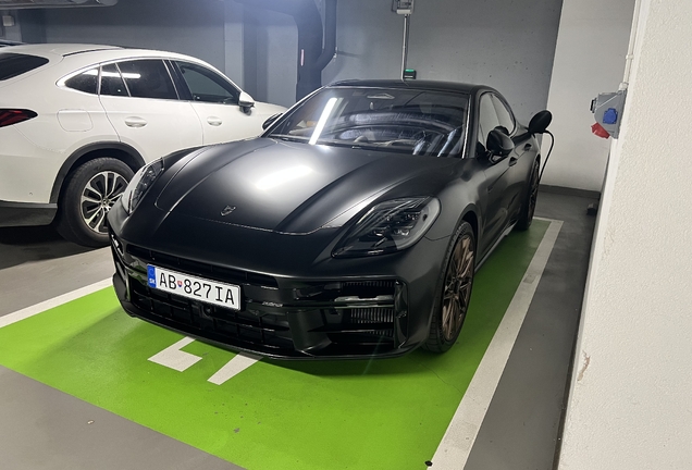 Porsche 972 Panamera Turbo S E-Hybrid