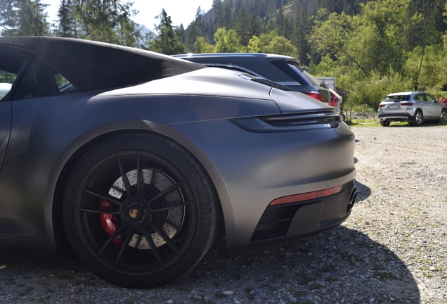 Porsche 992 Carrera 4 GTS Cabriolet MkI