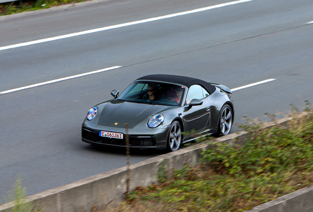 Porsche 992 Carrera 4S Cabriolet MkI