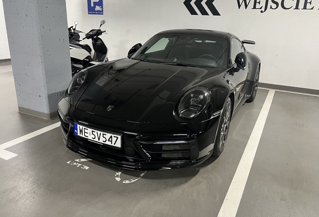 Porsche 992 Carrera 4S MkI
