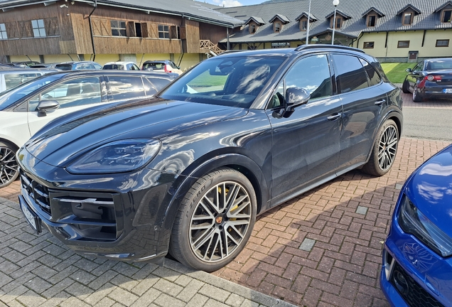 Porsche 9YA Cayenne GTS MkII