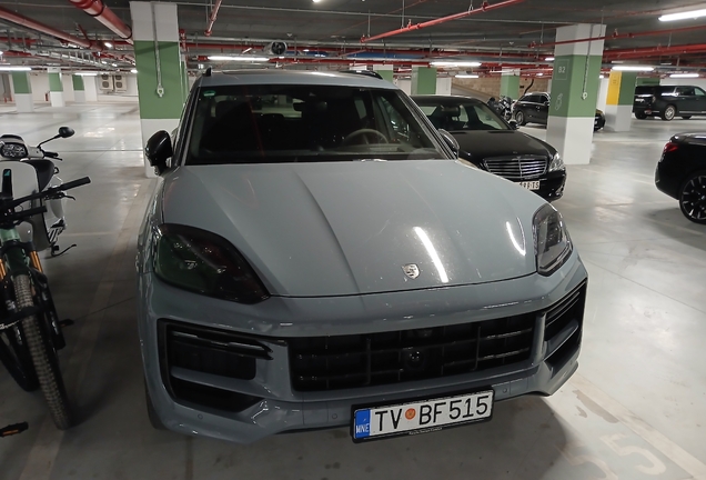 Porsche 9YA Cayenne Turbo E-Hybrid