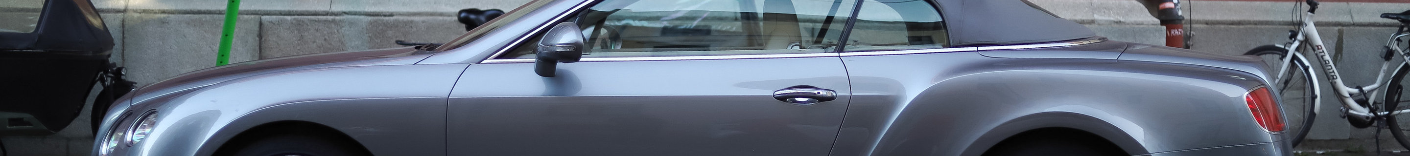Bentley Continental GTC V8