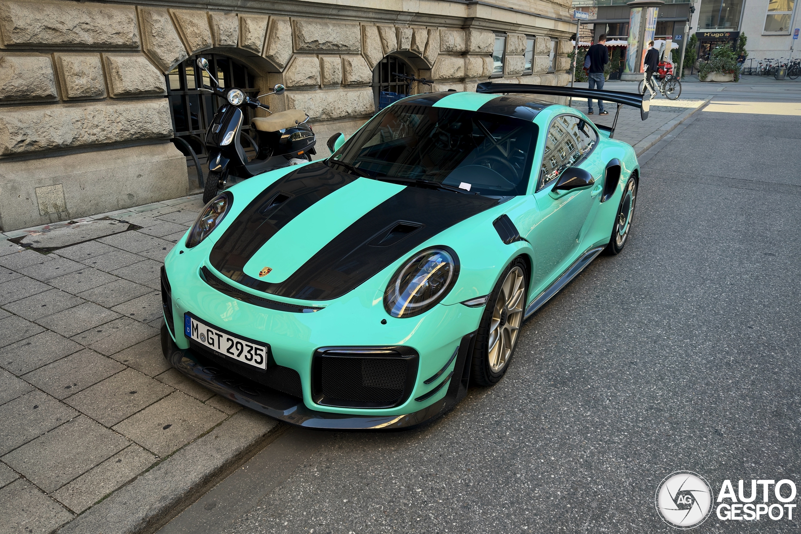 Porsche 991 GT2RS in het mintgroen met Manthey pakket