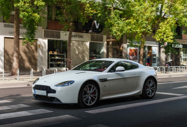 Aston Martin V8 Vantage N400