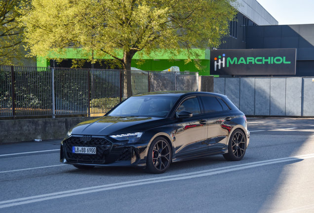 Audi RS3 Sportback 8Y 2025