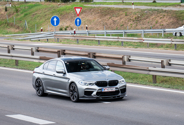 BMW M5 F90