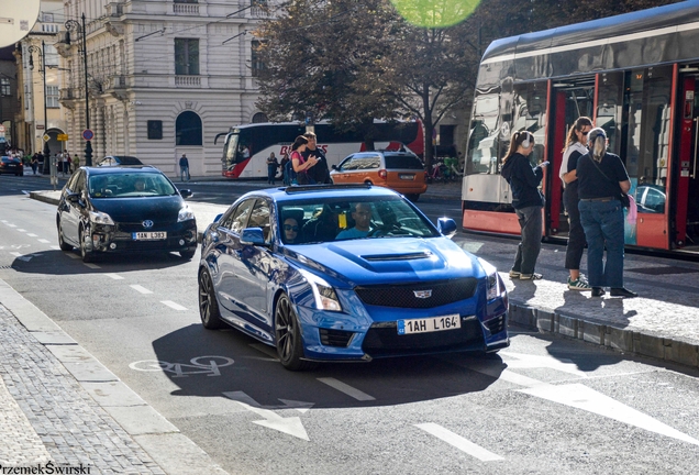 Cadillac CTS-V 2015