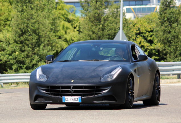 Ferrari FF