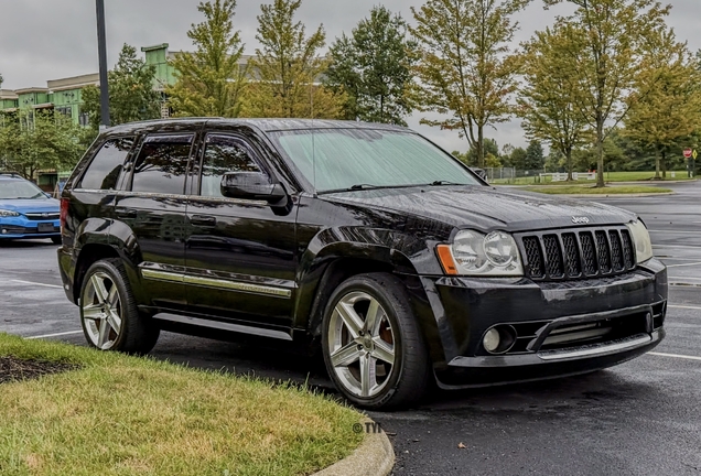 Jeep Grand Cherokee SRT-8 2005