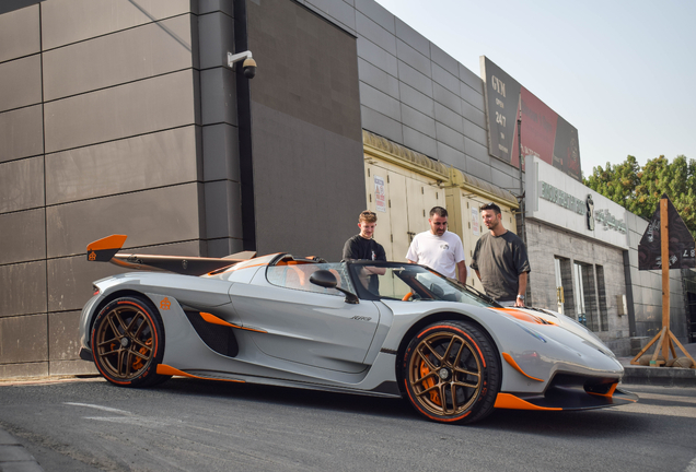 Koenigsegg Jesko Attack