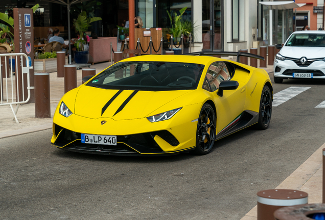 Lamborghini Huracán LP640-4 Performante