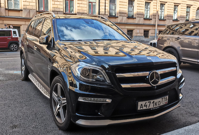 Mercedes-Benz GL 63 AMG X166