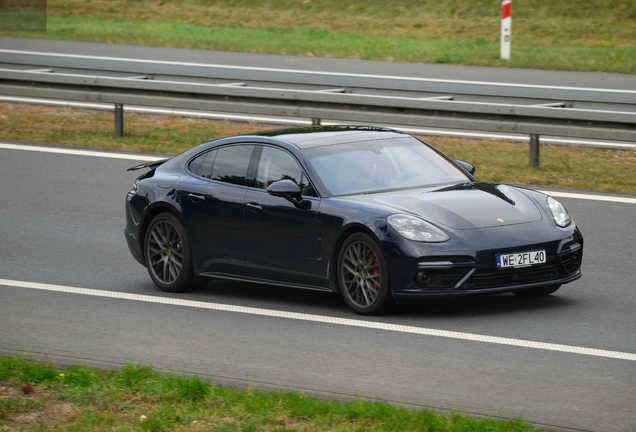 Porsche 971 Panamera Turbo MkI