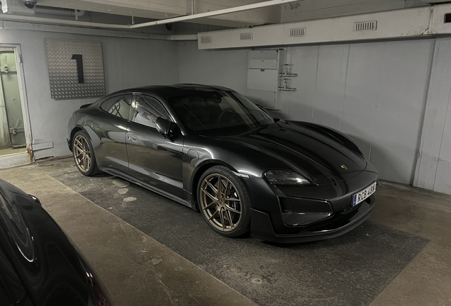 Porsche Taycan Turbo GT