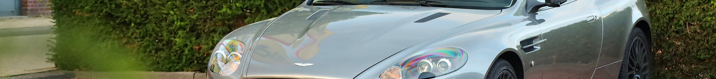 Aston Martin DB9