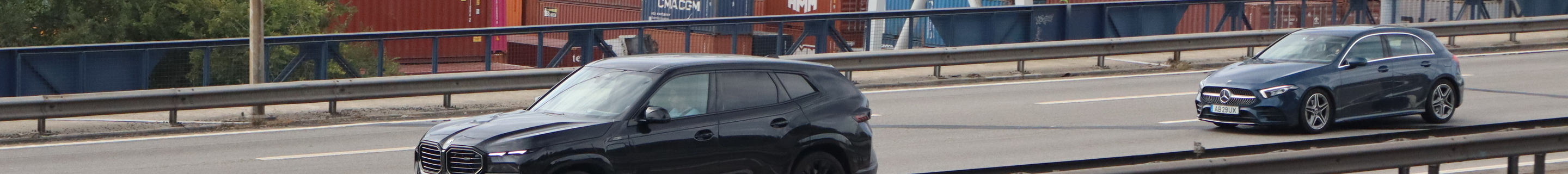 BMW XM G09