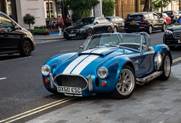 AC Cobra 427