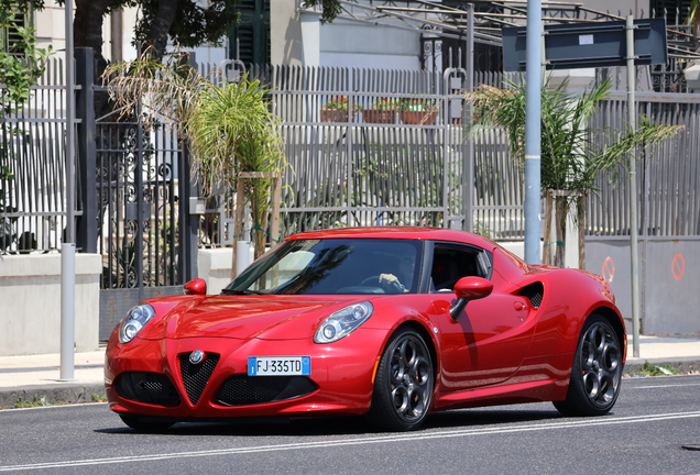 Alfa Romeo 4C Coupé