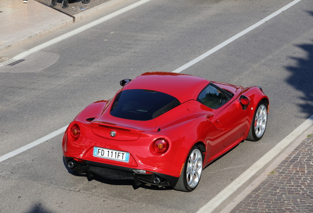 Alfa Romeo 4C Coupé