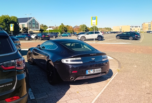 Aston Martin V8 Vantage