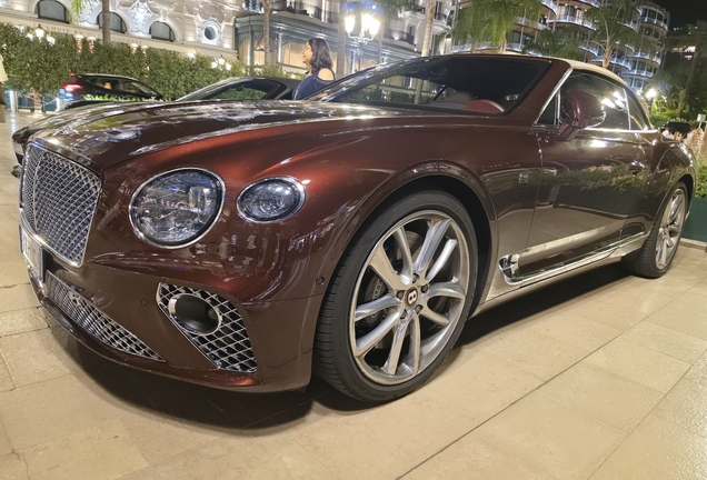 Bentley Continental GTC 2019