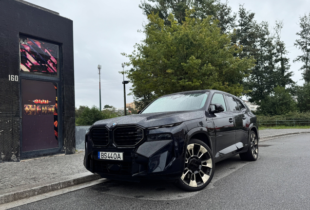 BMW XM G09