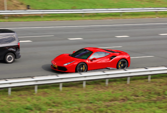 Ferrari 488 GTB
